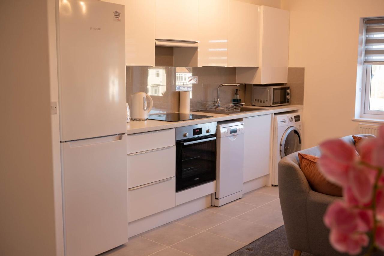 Apartment Walnut Flats: Cozy 2-bedroom Near Oxford With Netflix & Parking *
