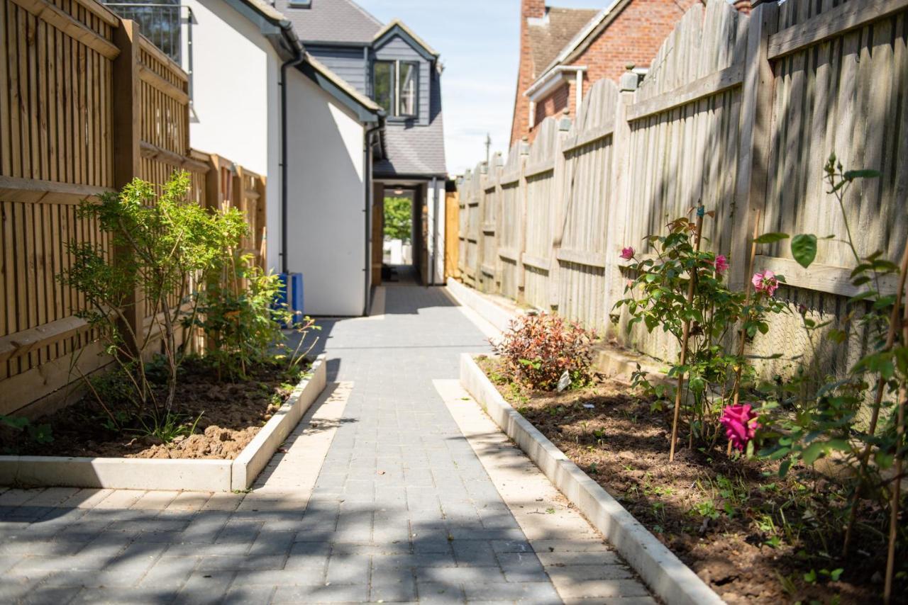Walnut Flats: Cozy 2-bedroom Near Oxford With Netflix & Parking Kidlington