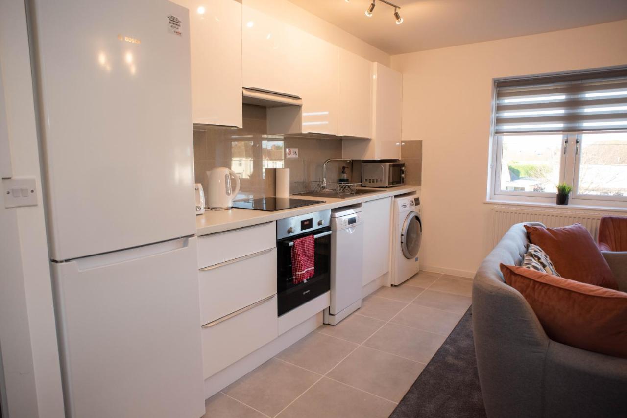 Apartment Walnut Flats: Cozy 2-bedroom Near Oxford With Netflix & Parking